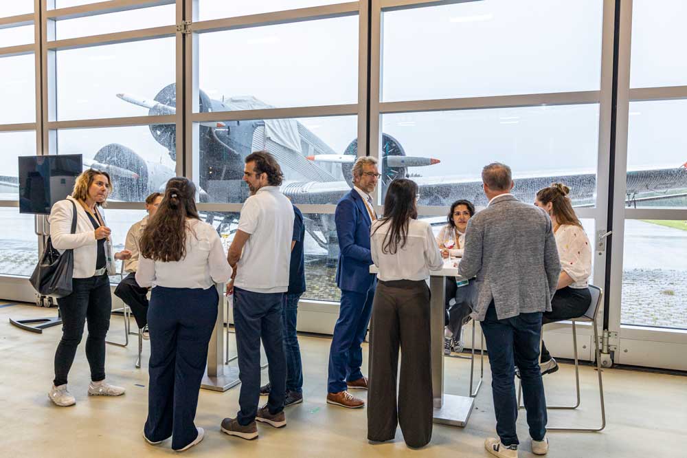 Resilience Expo 2026 im Hugo Junkers Hangar am Flughafen Mönchengladbach Resilience Expo 2026 im Hugo Junkers Hangar am Flughafen Mönchengladbach